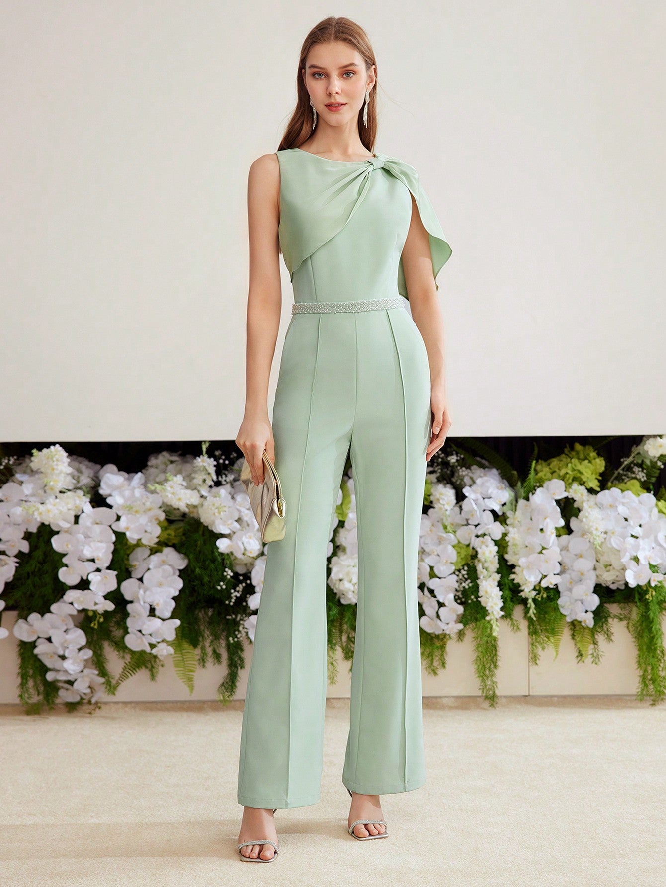 LLstyle Asymmetrical Shoulder Seam Front Jumpsuit