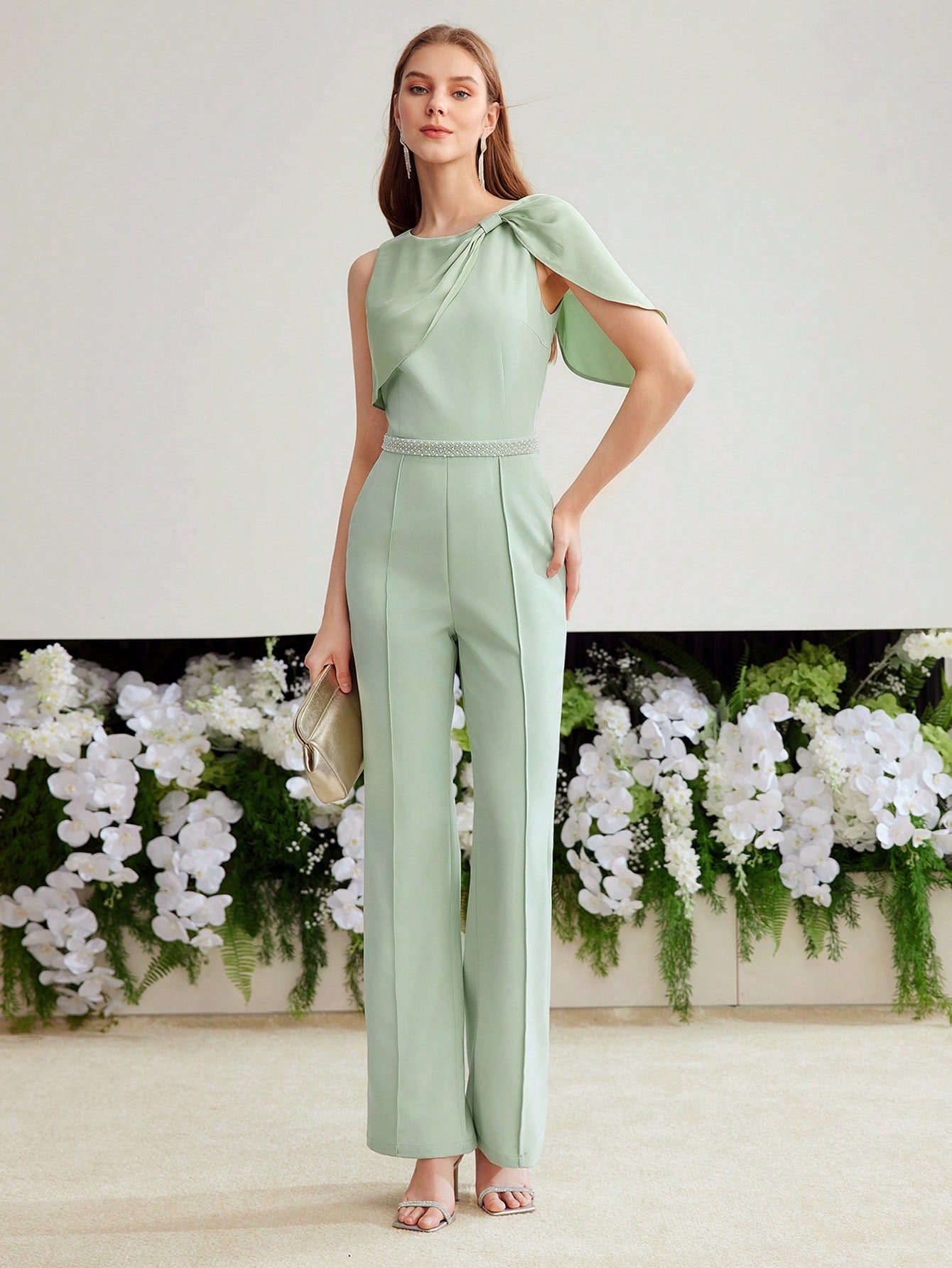 LLstyle Asymmetrical Shoulder Seam Front Jumpsuit