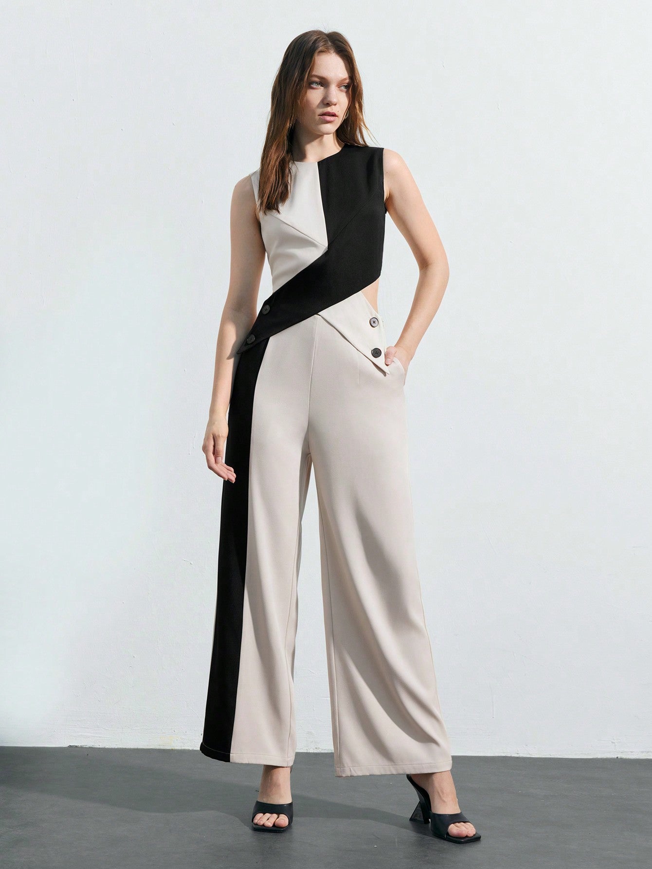 LLstyle Round Neck Tank Top And Straight Leg Pants With Oblique Pockets