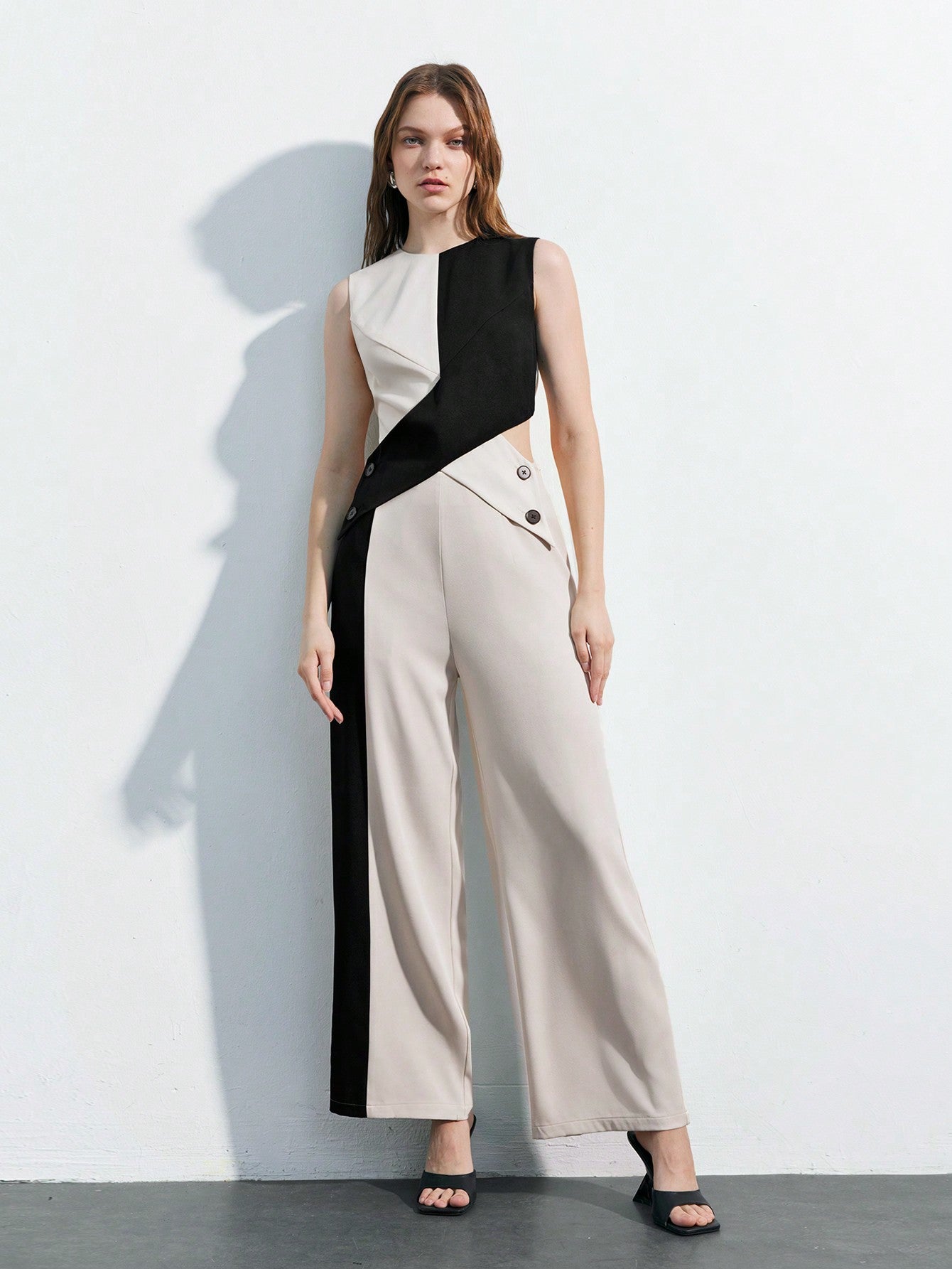 LLstyle Round Neck Tank Top And Straight Leg Pants With Oblique Pockets