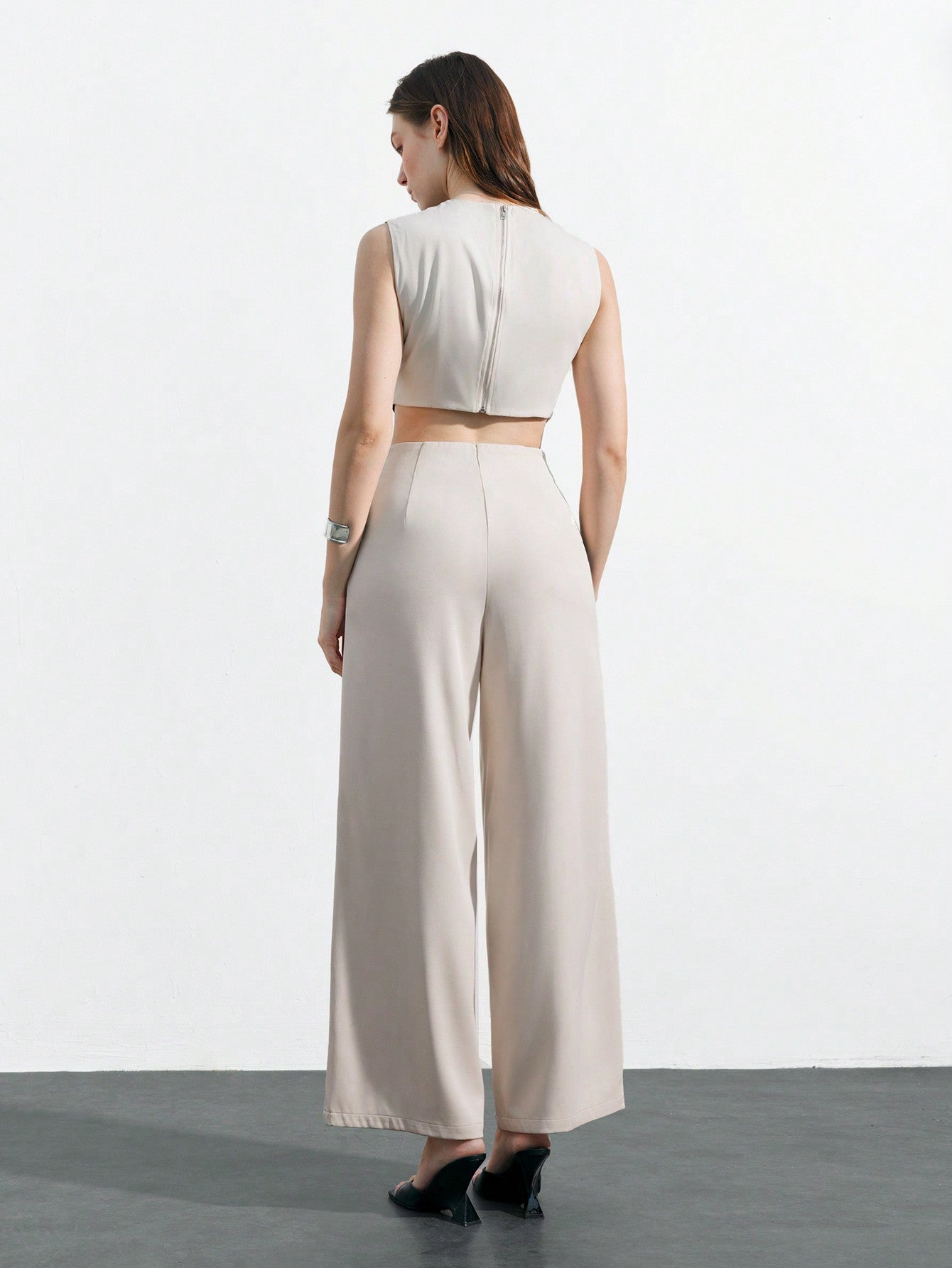 LLstyle Round Neck Tank Top And Straight Leg Pants With Oblique Pockets