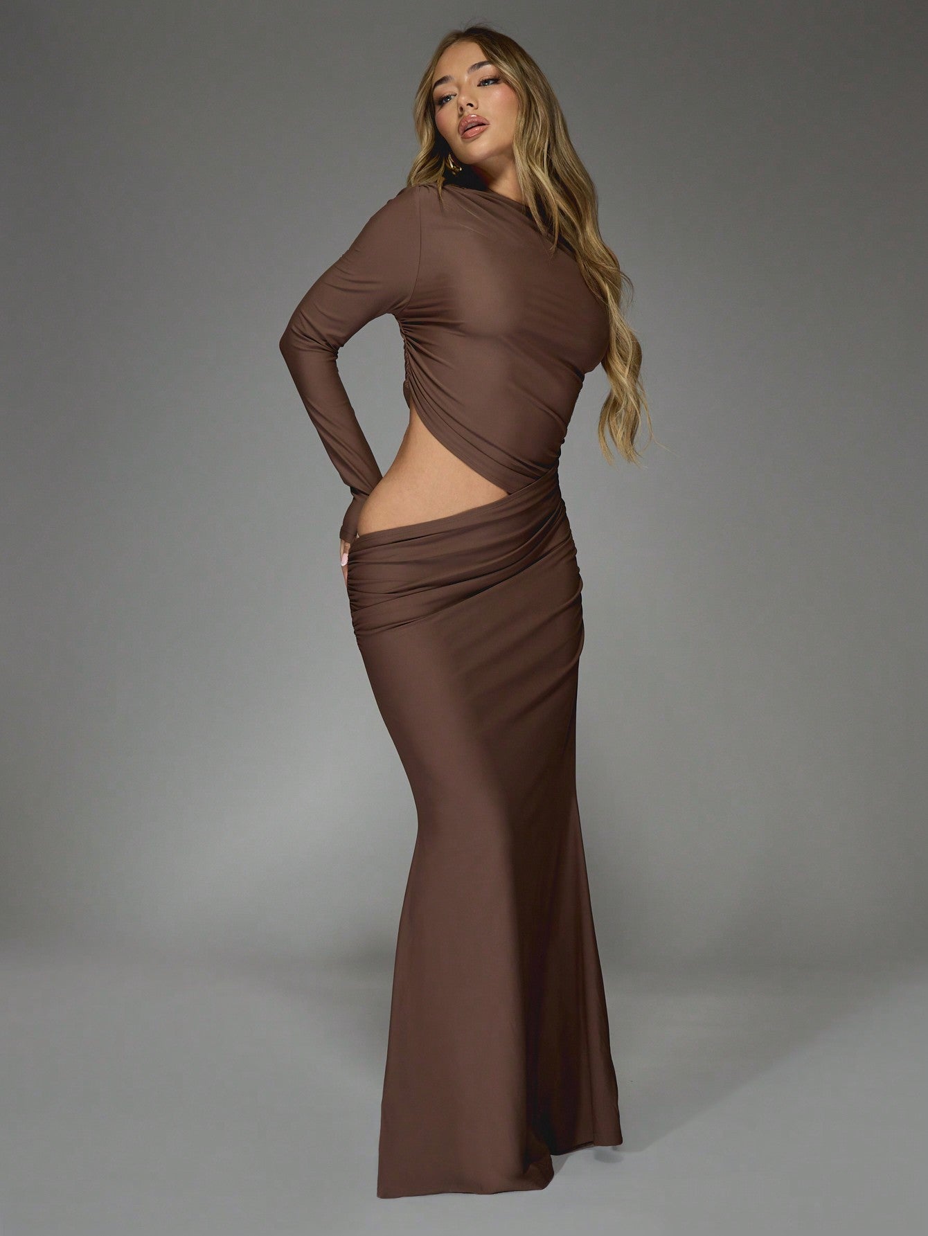 LLstyle Off-Shoulder Long Sleeves Ruched Cut-Out Waist Maxi Dress