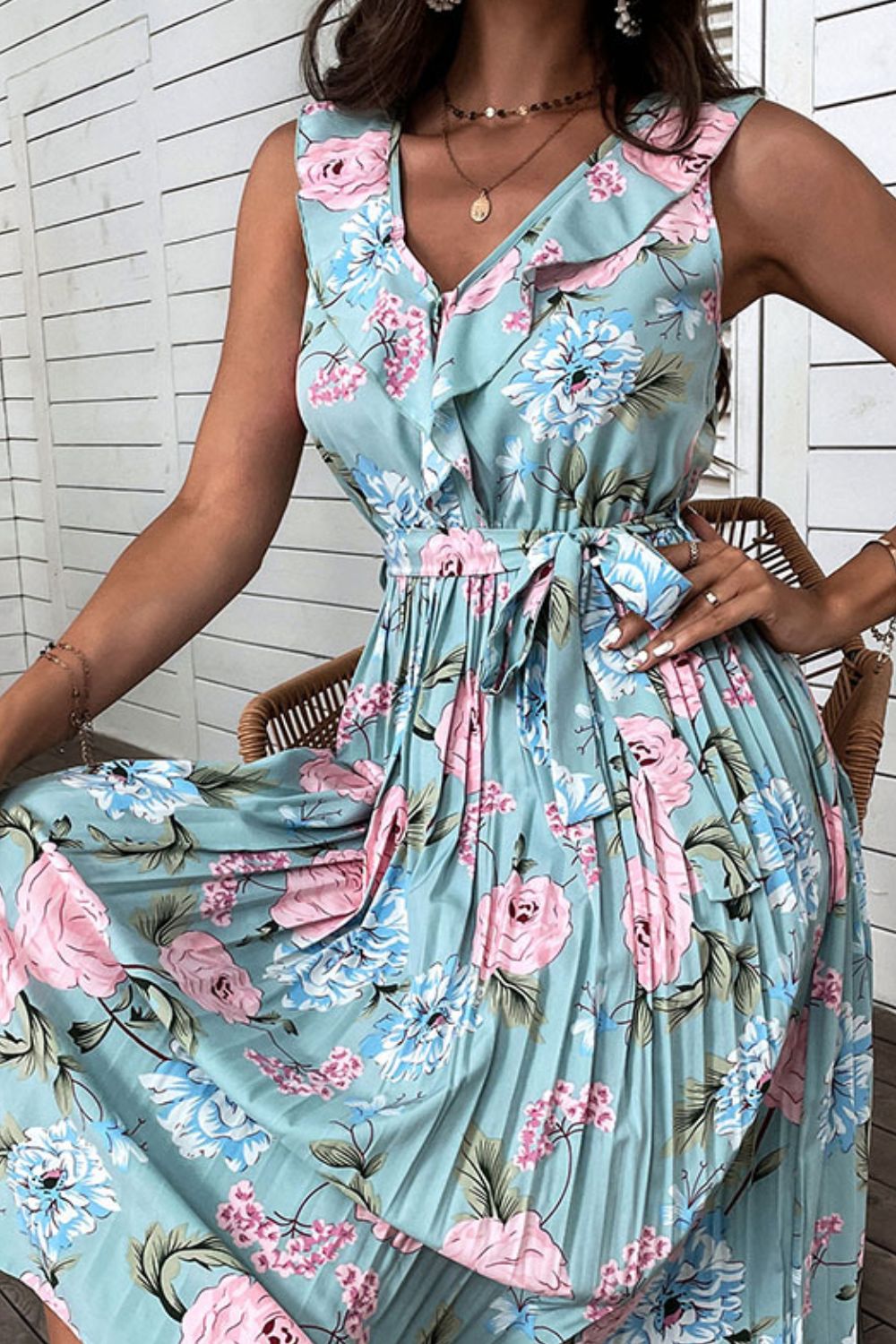 Floral Tie-Waist Sleeveless Pleated Midi Dress